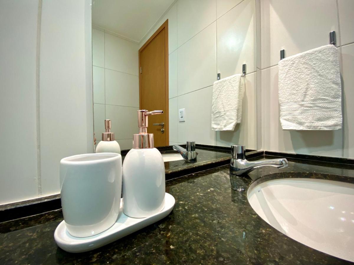 Flat Luxuoso Com Vista A Piscina-muro Alto, Apartment *
