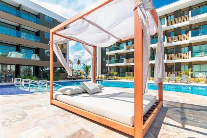 Flat Luxuoso Com Vista A Piscina-muro Alto,